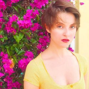 Meet your Posher, Becca